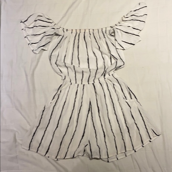 Romper - Picture 1 of 1